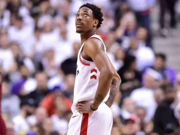 而是通过社 而是通过社