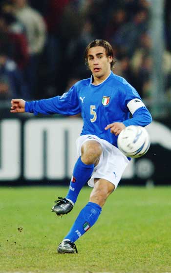 决赛首回合 决赛首回合